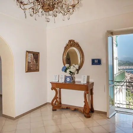 Mareluna - Amalfi Coast *
